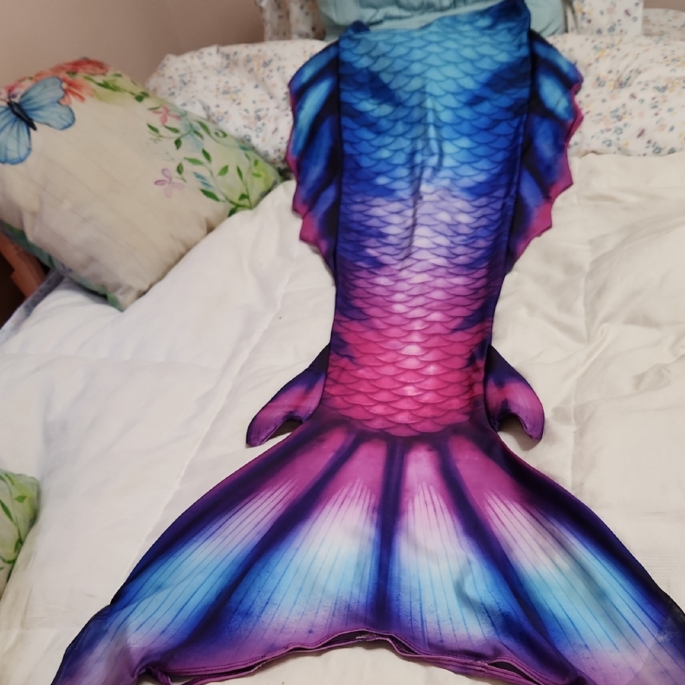 Finfun Malaysian Mist Mermaid Tail Fully Swimable And Derable Very High Quality